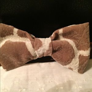 Bow ties